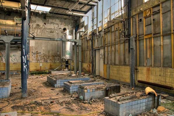 In de voormalige bedrijfshal, 2014 (foto: Henk Buijks / BHIC)